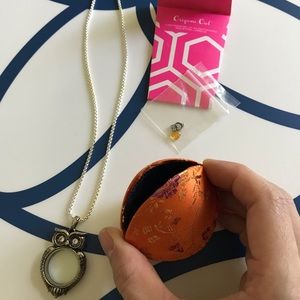 Origami Owl—OwlLiving Locket with charms